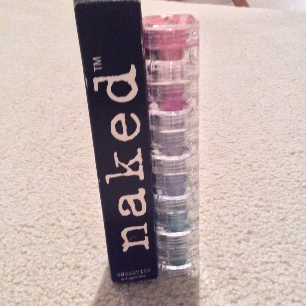 Naked brand eyeshadow
